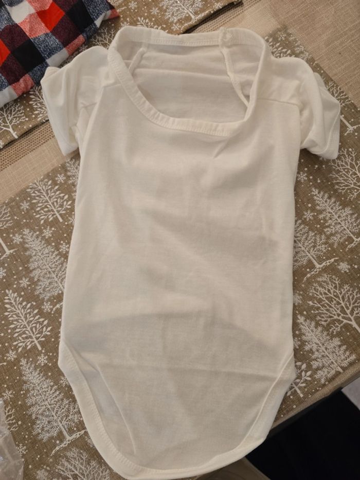 Lot 3 pyjamas Noël assortis NEUFS - photo numéro 6