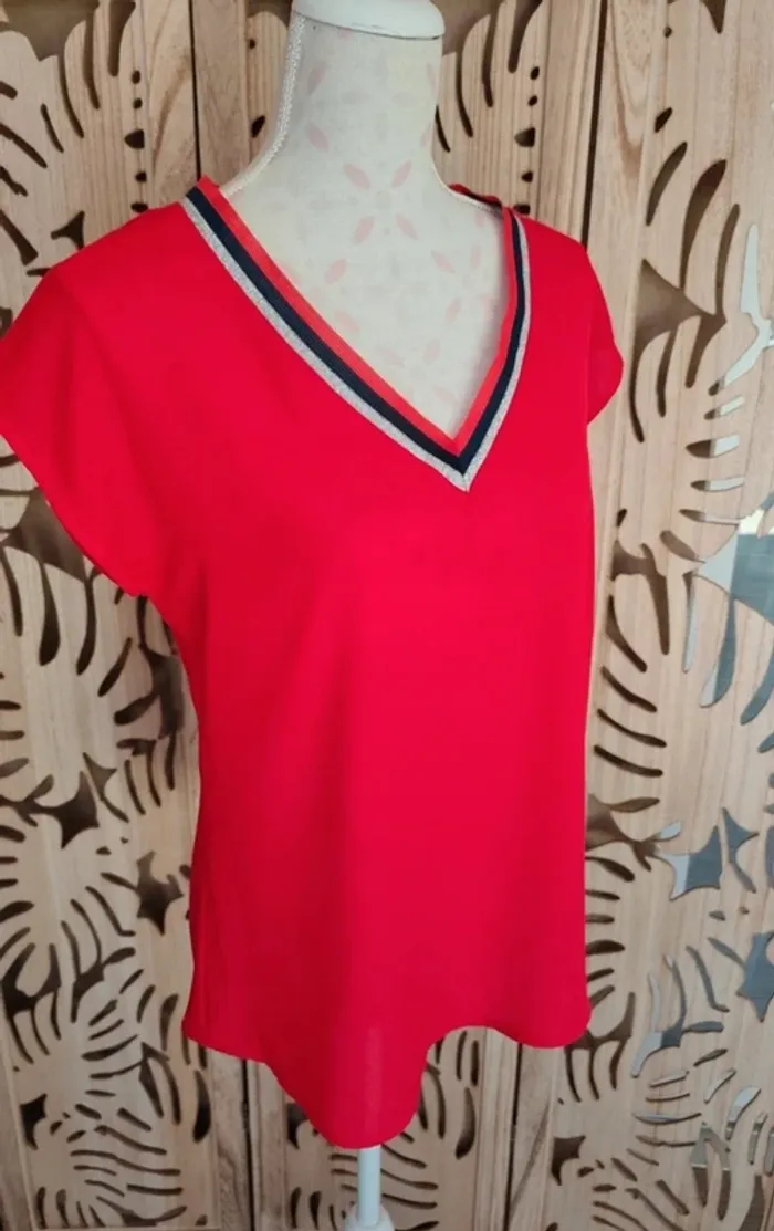 Blouse col V Taille 2 Rue des Abbesses - photo numéro 3