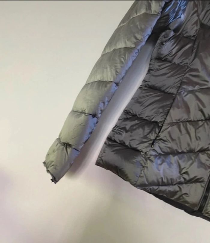 Veste doudoune capuche  Modèle Makalu  Marque White Goose  taille L neuve - photo numéro 3