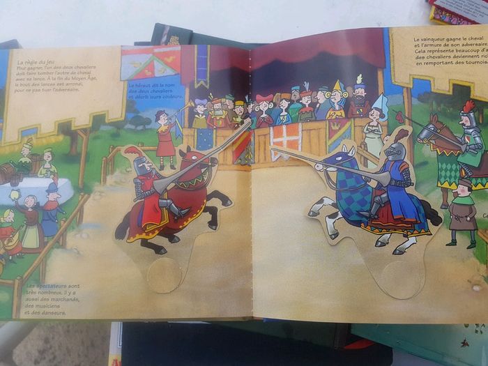 Livre activités Kididoc les chateaux forts - photo numéro 3