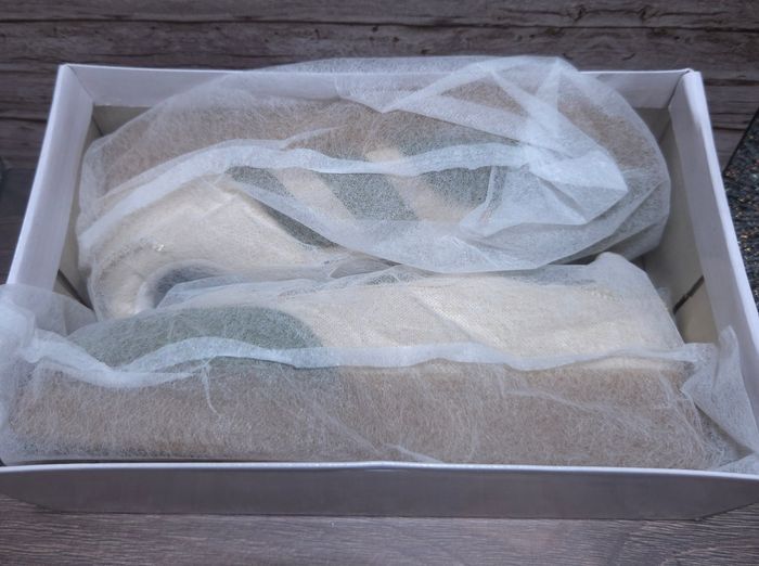 Baskets en toile Kaki et Beige - Style Rétro - Neuves - Taille 41 - photo numéro 6