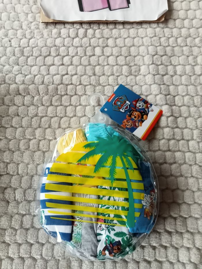 Lot 6 slips paw patrol 2/3 ans