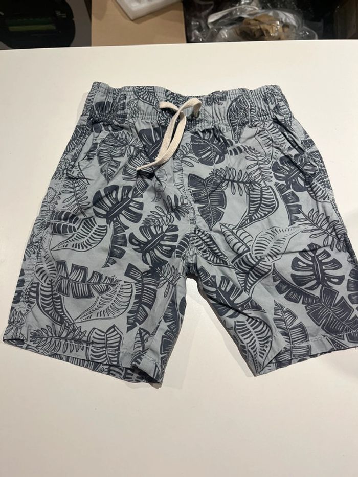 Short palmier kiabi taille 3 ans