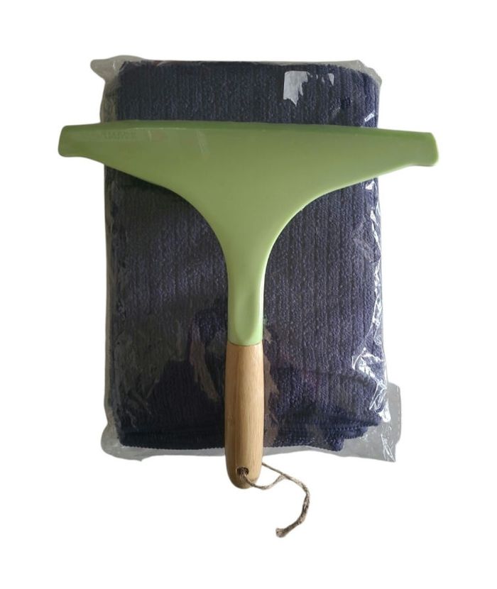 Lot de lavettes microfibres + raclette