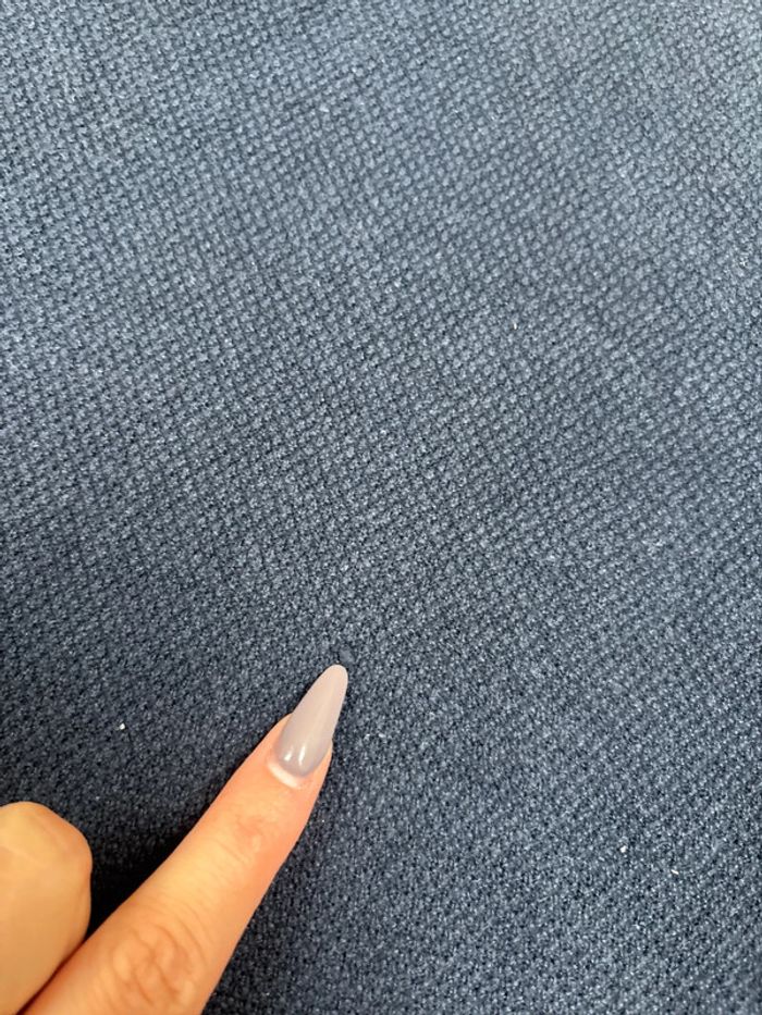 Pull léger bleu marine - photo numéro 5