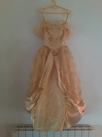 Robe Belle