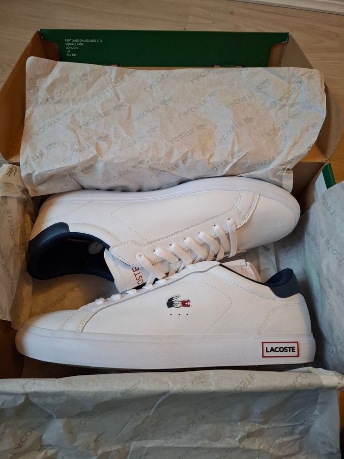 Baskets Lacoste t. 45 100%Cuir, Neuf jamais porte, valeur 150euro - photo numéro 10