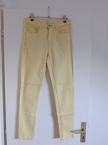 Jean jaune Cache cache