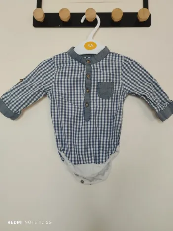 Jolie bodie polo taille 3 mois