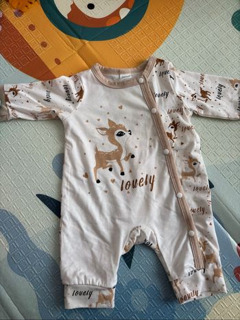 Lot vêtement bébé
