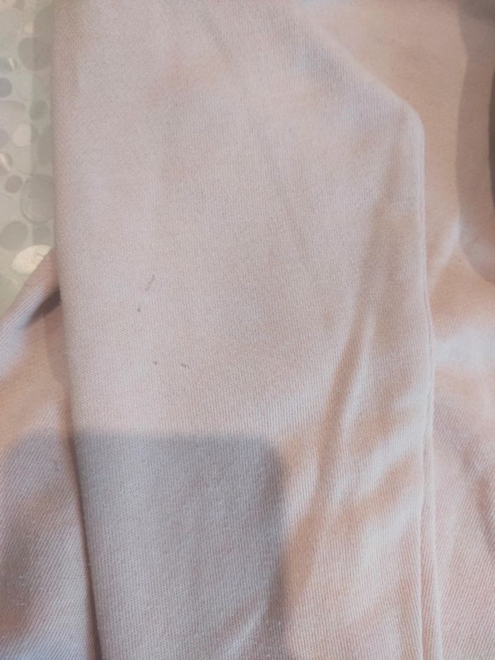 Pull a capuche rose Kiabi 10 ans . - photo numéro 18