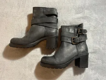Bottines à talons So Send en cuir gris/bleu Taille 39