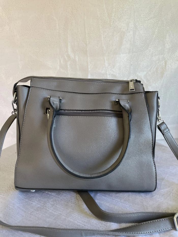 Sac Torrente - comme neuf - photo numéro 6