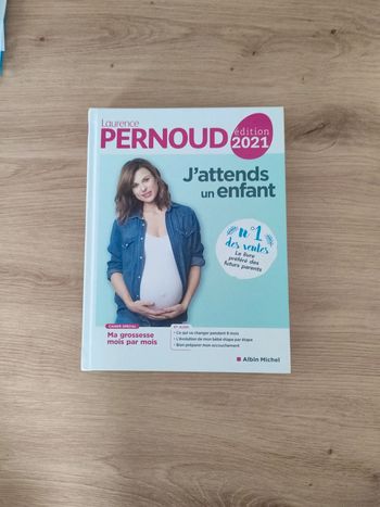 Livre j'attends un enfant / Laurence Pernoud