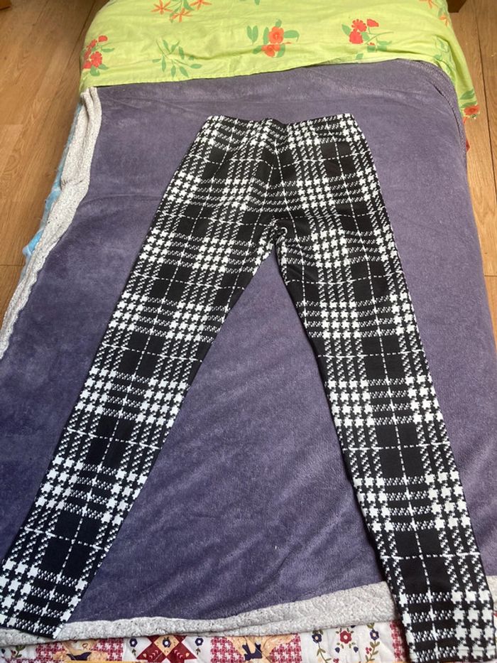 Legging Shein taille S - photo numéro 2