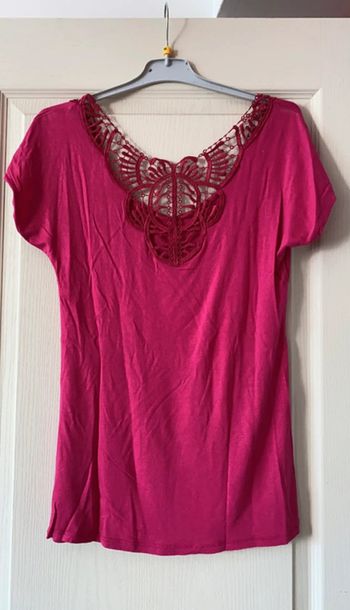 T-shirt dentelle