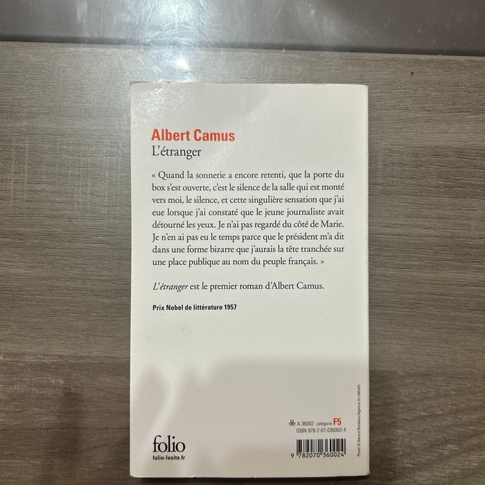 Livre - photo numéro 2