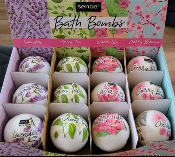 Lot 12 boules de bain