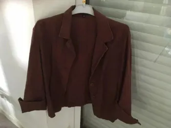 Veste femme parfait état 3/4 manches parfait état taille 38