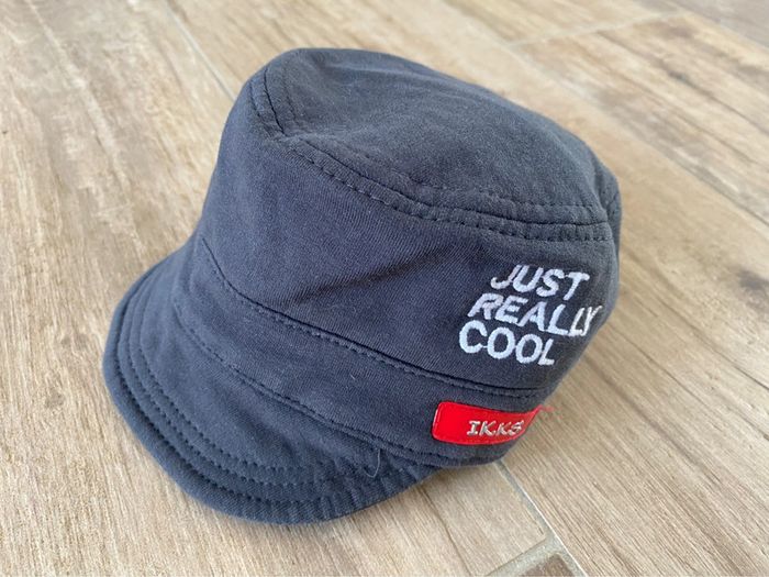 Casquette IKKS taille 42 état neuf - photo numéro 2