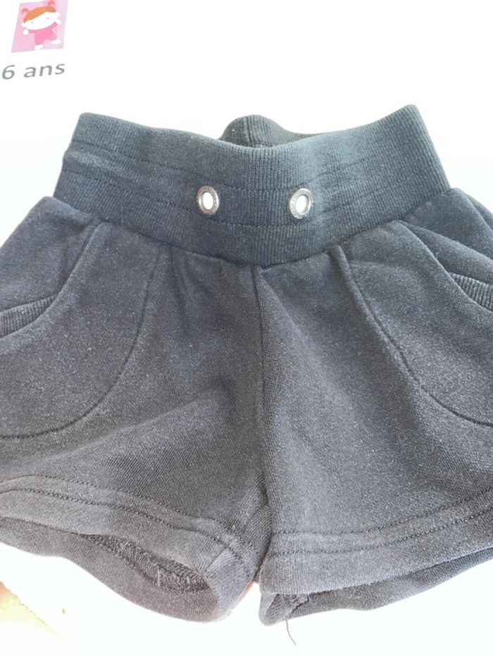 Lot 2 shorts 6 ans - photo numéro 5