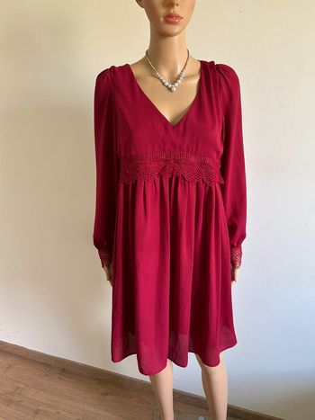 Robe bordeaux à manches longues Naf Naf taille 36 jamais portée