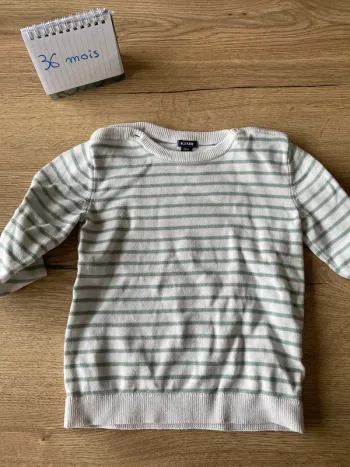 Pull kiabi 3 ans