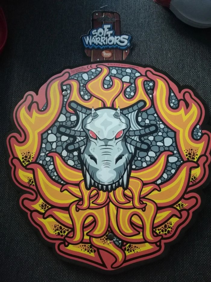 Bouclier en mousse soft warriors pour déguisement