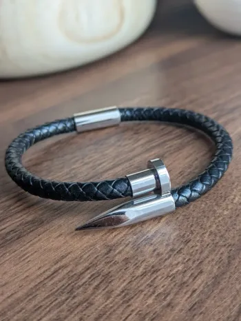 Bracelet magnétique cuir noir clou idée cadeau fêtes des pères