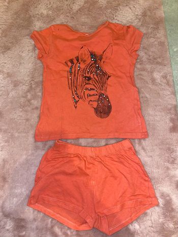 Ensemble tee shirt et short