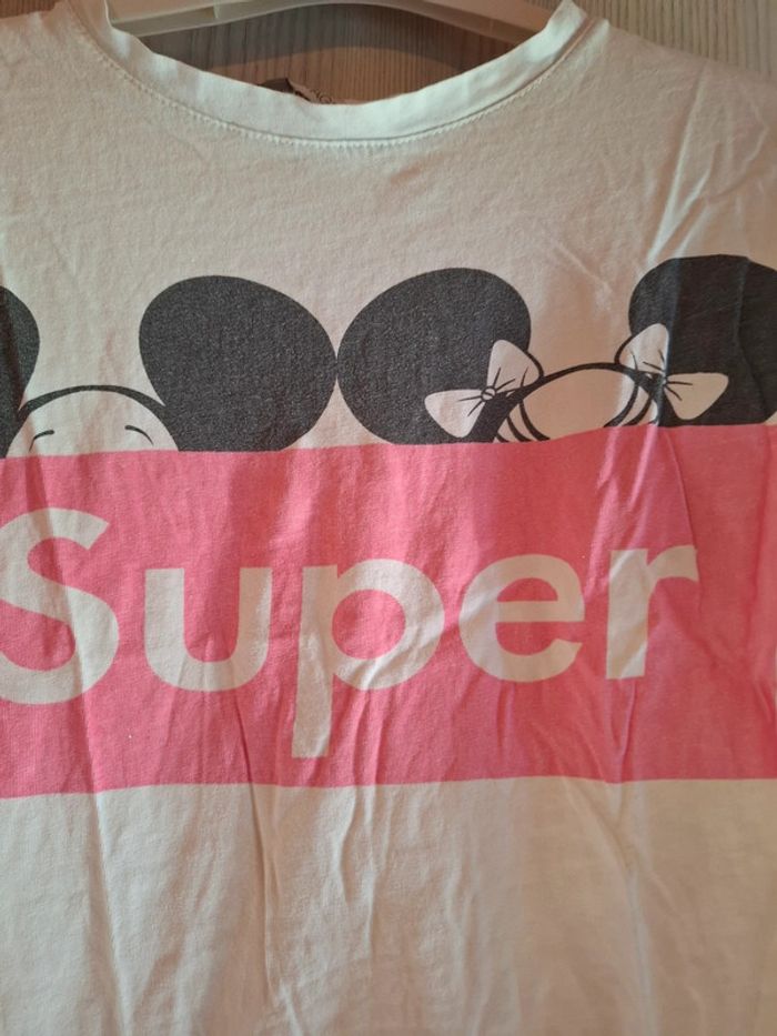 T-shirt minnie super un peu user - photo numéro 2
