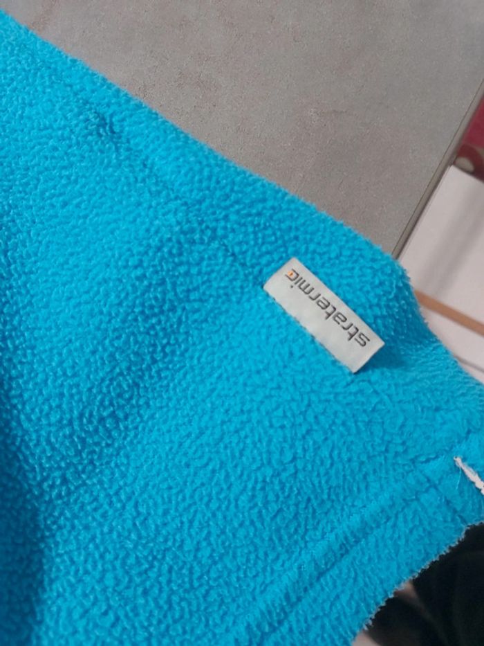 Sweat-shirt bleu - photo numéro 4