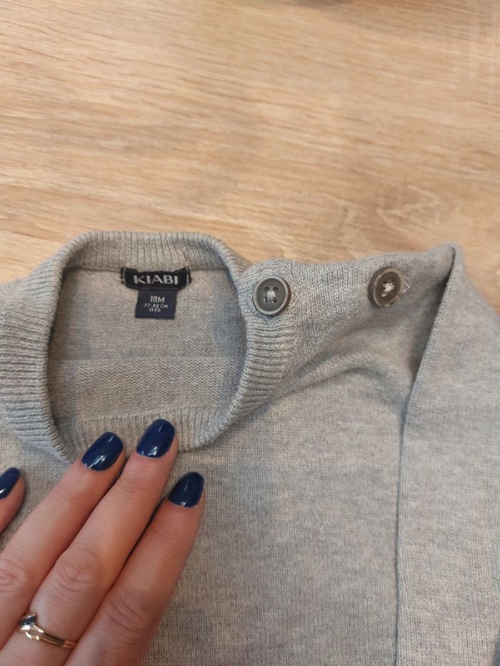 Pull gris - photo numéro 3