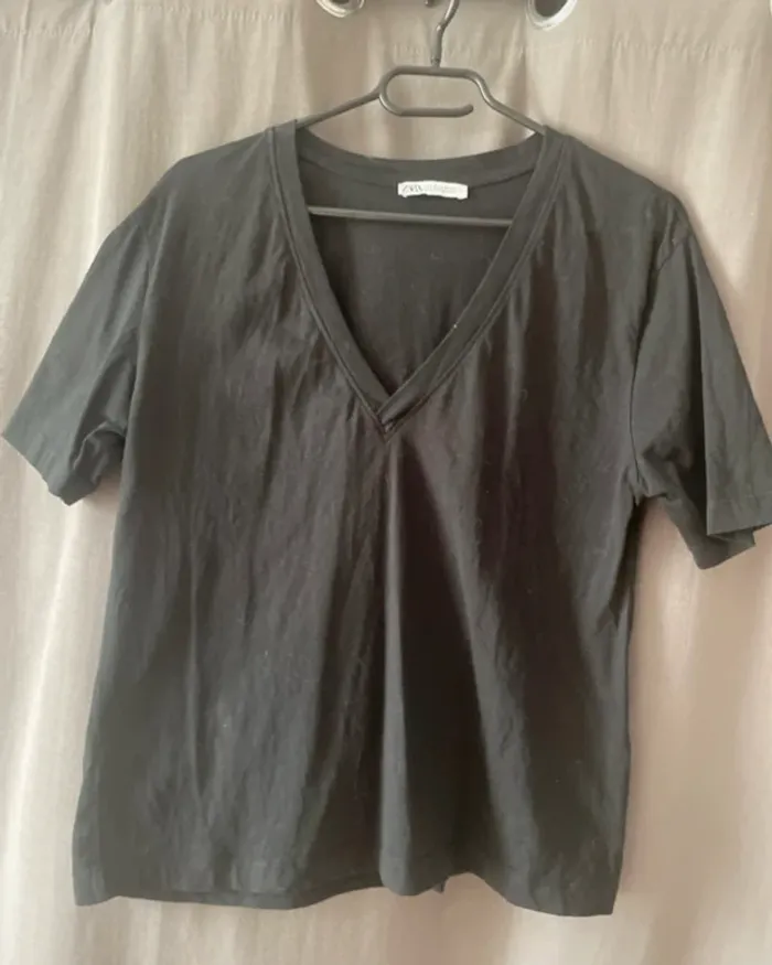 Tee shirt