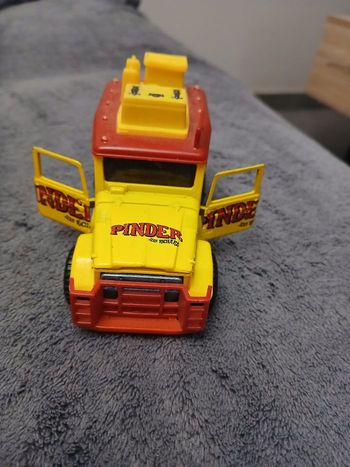 Voiture Pinder Majorette