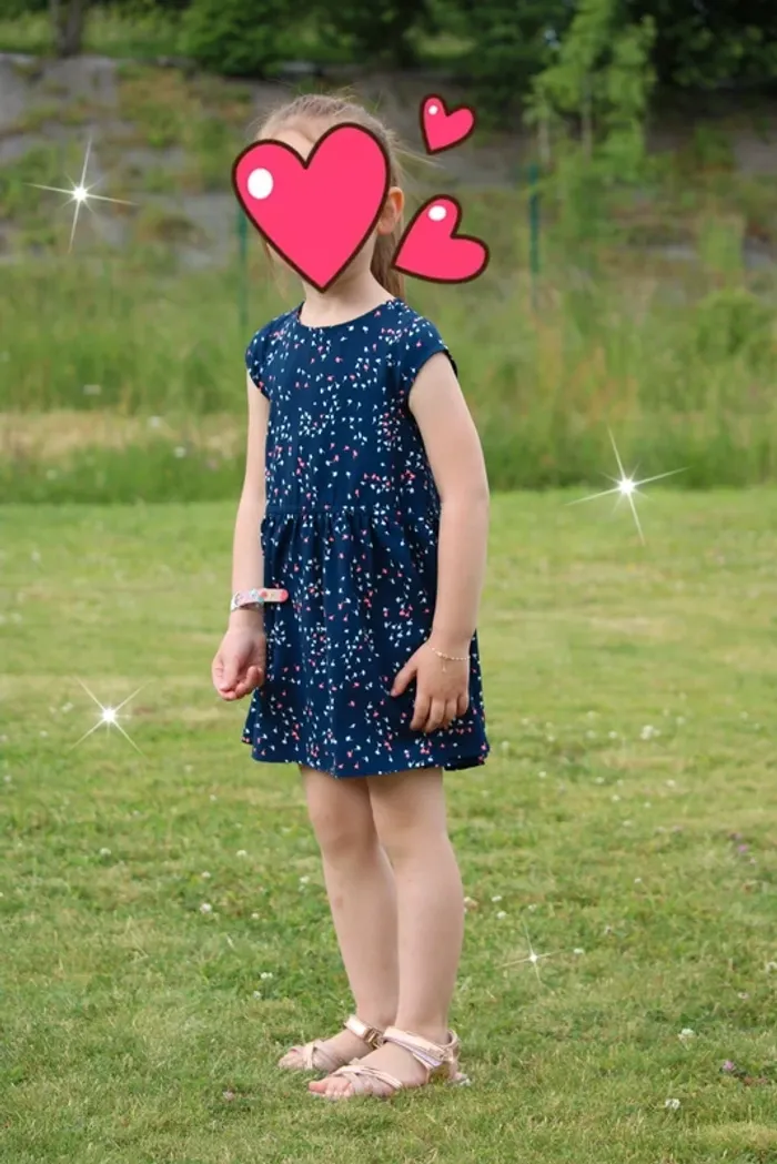 Magnifique robe très légère taille 4 ans - photo numéro 5