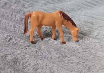 Figurine cheval 9cm