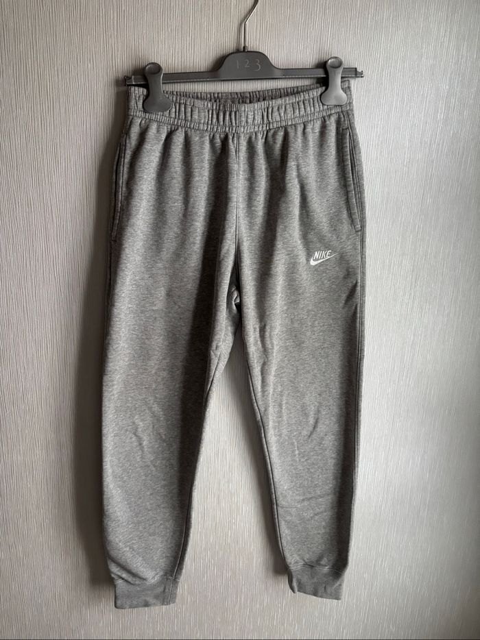 Pantalon de jogging Nike, excellent état - photo numéro 3