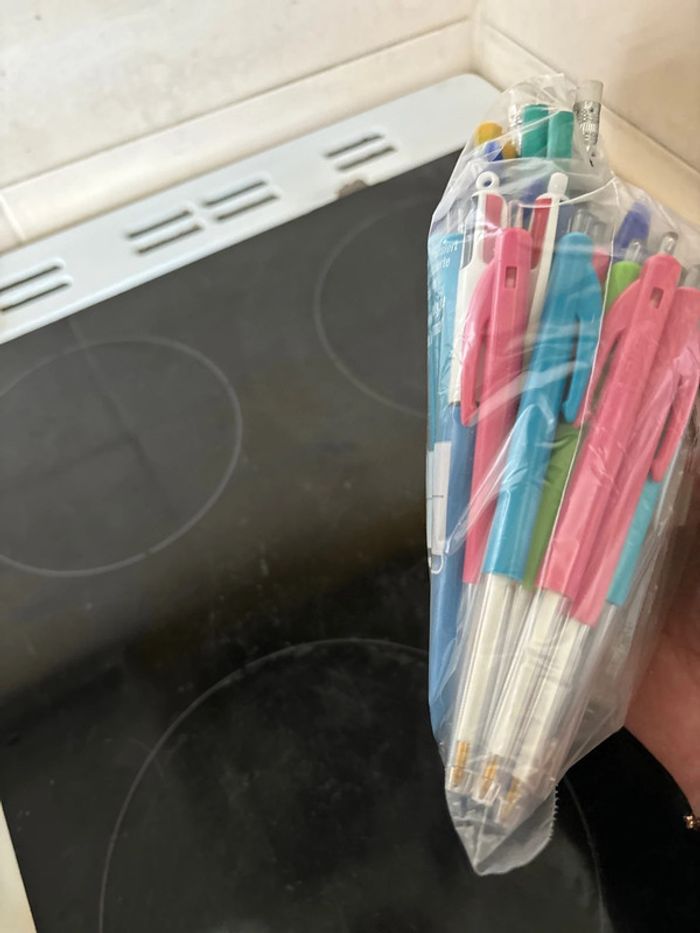 Fournitures scolaires - photo numéro 3