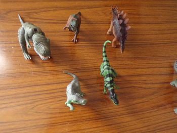 Lot de 5 Dinosaures