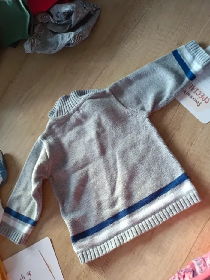 Pull laine gris - photo numéro 3