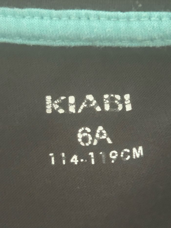 Tee shirt manches longues Kiabi taille 6 ans - photo numéro 3