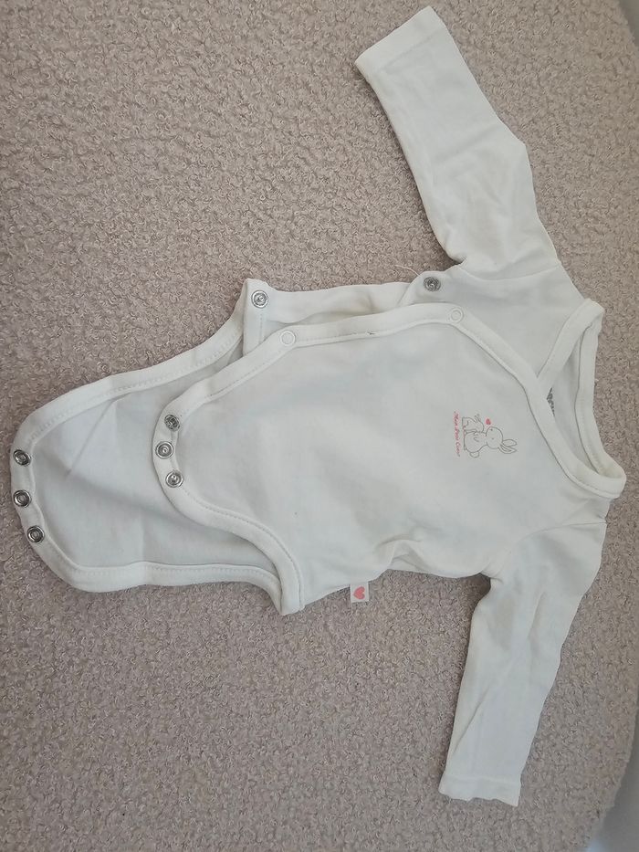 Lot de bodies Bébé naissance - photo numéro 4