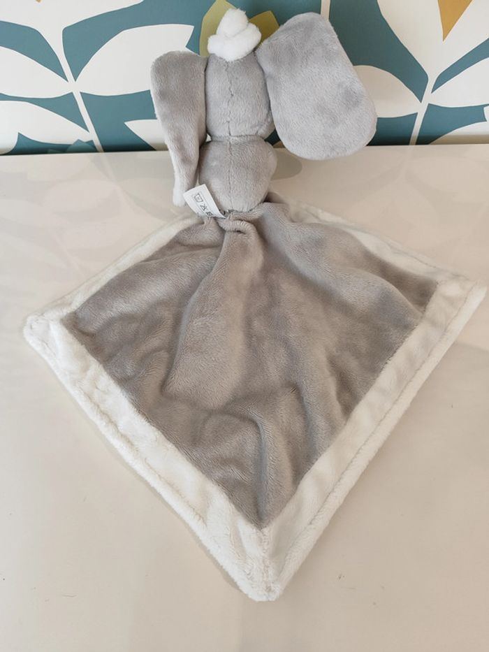 Doudou plat éléphant Dumbo Disney nicotoy - photo numéro 2