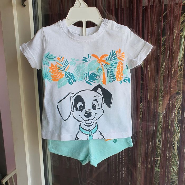 Ensemble Short et Tee Shirt 6 mois