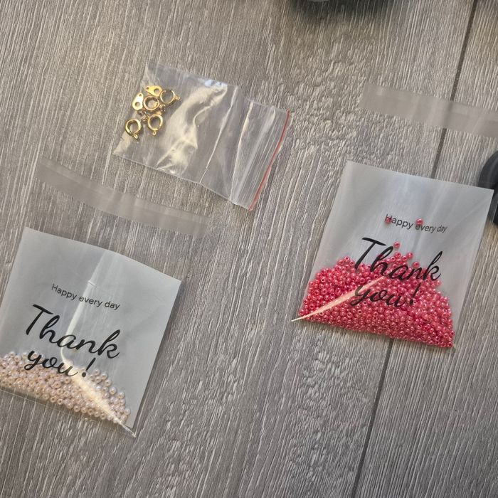 Lot de perles multicolore + 1 aiguille + lot de fermoir+ fils - photo numéro 6