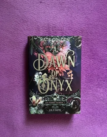 A dawn of onyx