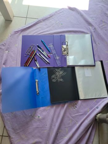 Lot fourniture scolaire violet