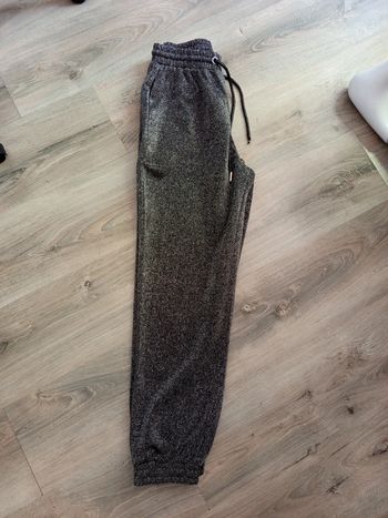 Pantalon brillant argenté taille 38