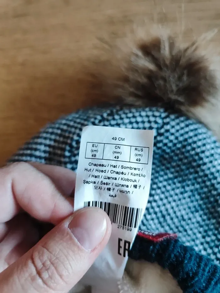 Bonnet - photo numéro 3
